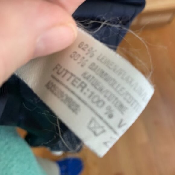 Vintage Louis Feraud skirt suit, navy with white polka dots, US 6 - Picture 9 of 9